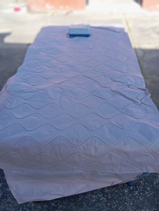 Colchón Pikolin con somier y protector