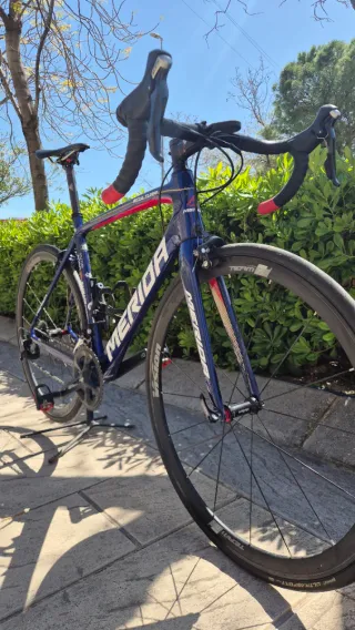 Bicicleta de carretera Merida Scultura 4000