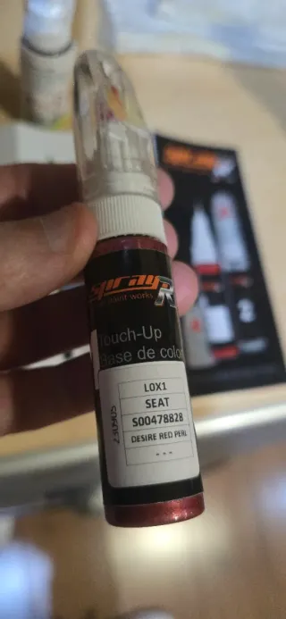 Pincel Corrector Seat/Cupra LOX1 Rojo Deseo