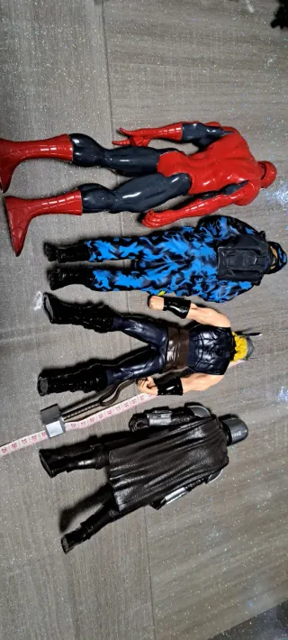 Set 4 Action Figures Marvel & Star Wars