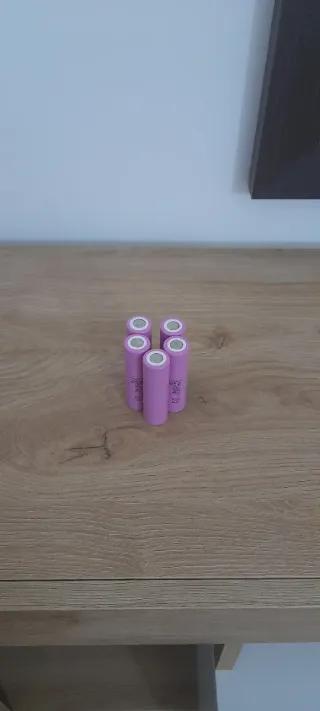 5 Batterie Samsung 18650 ricaricabili