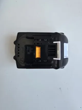 Batteria Makita 18V 6Ah Li-Ion LXT BL1860B Nuova