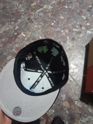 New era x Supreme New York Yankees kanji