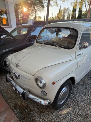 SEAT 600 D 1980