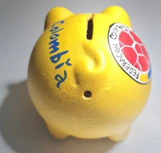 Hucha de la federación colombiana de fútbol nueva