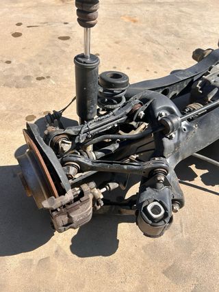 Puente trasero BMW E90 completo