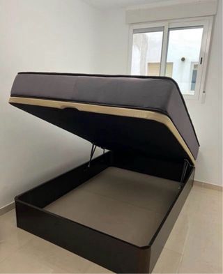 Canapé y colchon 150x190 nuevo en oferta !!