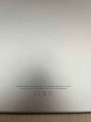 MacBook Air M2 16GB Plata Impecable + Caja