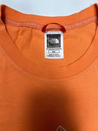 Camiseta The North Face Naranja