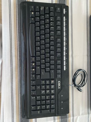 Teclado OKI Negro