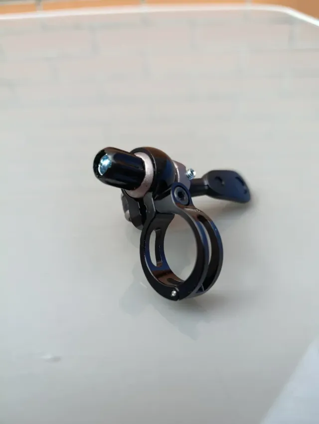CRANK BROTHERS Highline mando de tija hidráulica.