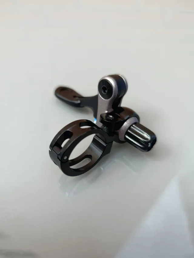 CRANK BROTHERS Highline mando de tija hidráulica.