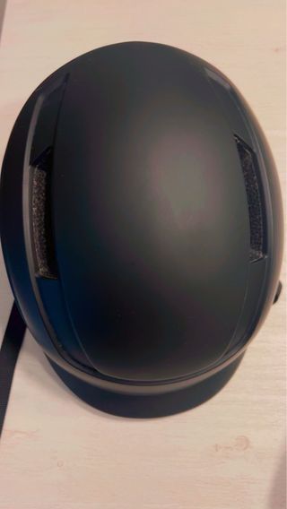Casco bici/patinete con luz LED trasera