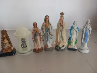 Figuras religiosas vírgenes