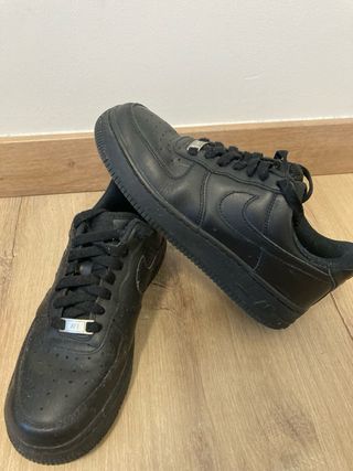 Nike Air Force 1 Negras Talla 38