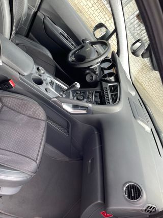 Peugeot 3008 2012