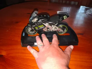 Moto MotoGP Honda Telefónica Movistar nº15