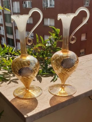 Coppia di antichi vasi in vetro veneziano 21,5 cm