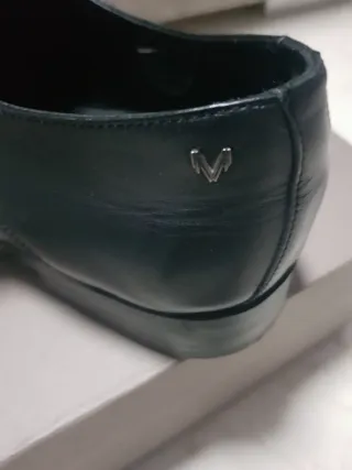 Zapatos Martinelli Negro Usados 4h con su caja.