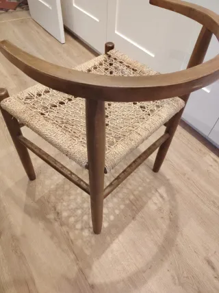 Silla Sklum madera y yute