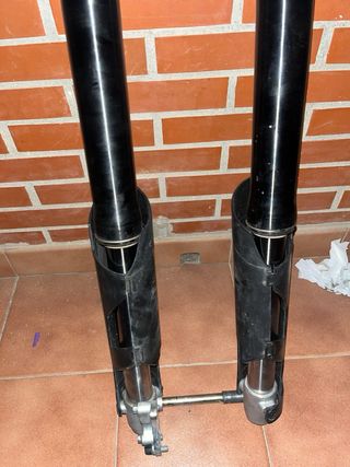 Horquillas R16V