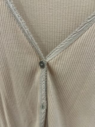 Chaqueta Massimo Dutti punto fino beige
