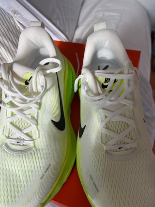 Nike ZoomX Vomero PLUS Verde/Blanco