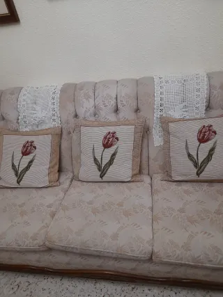 Sofá vintage tela y madera