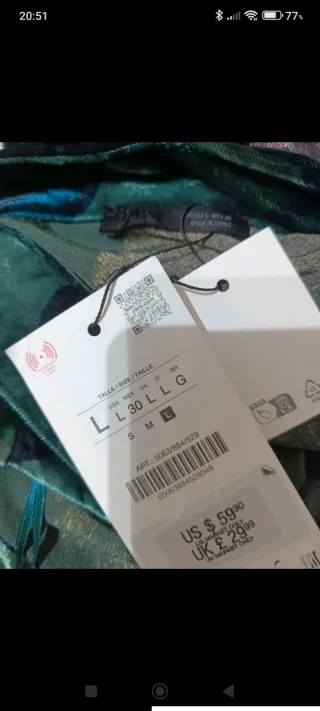 Vestido Zara verde floral con flecos