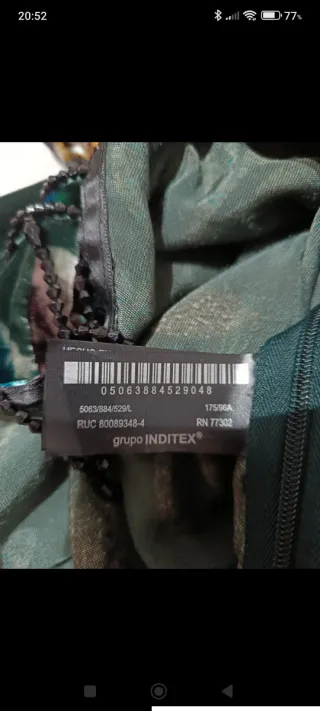Vestido Zara verde floral con flecos