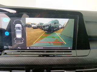 Volkswagen Golf R-Line eTSI