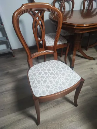 Mesa comedor extensible con 6 sillas