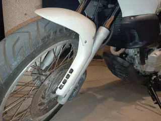 BMW F 650 ST Blanca vendo o cambio algo rutero