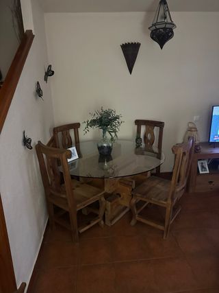 Mesa redonda cristal y madera