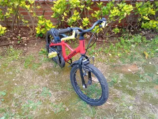 Bicicleta Btwin DiscoverLight 16'' Roja