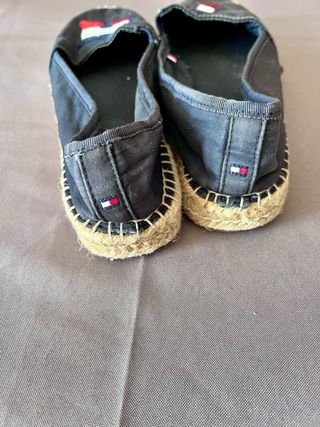 Alpargatas Tommy Hilfiger Azul Marino con Lentejue