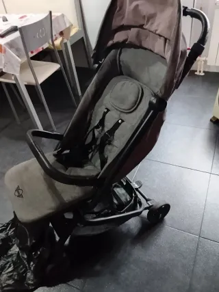 Silla de paseo Mini y bicicleta.