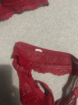 Conjunto lencería rojo encaje y terciopelo