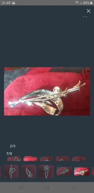 2 Broches Plateados Antiguos