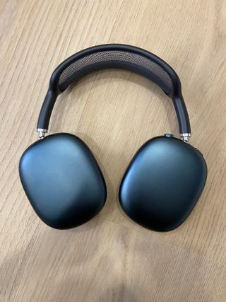 AirPods Max Space Gray sin uso