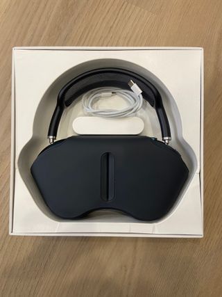 AirPods Max Space Gray sin uso