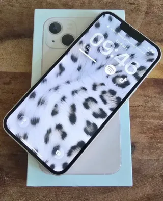 iPhone 13 128GB Rosa – Muy cuidado + extras