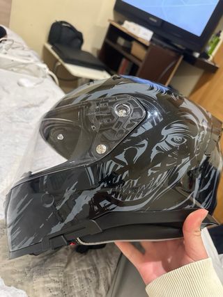 Casco de moto LEM talla XL negro mas intercumunmás
