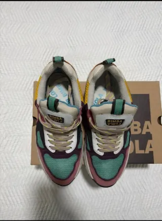 Deportivas Bimba y Lola Talla 40