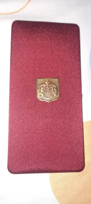 Collar Perlas Majorica y Broches Dorados