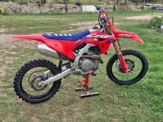 Honda CRF 450 2024