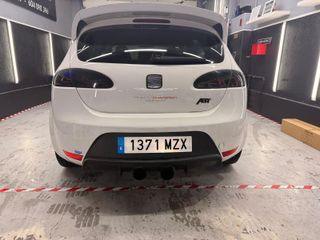 SEAT LEÓN CUPRA WORLD CHAMPION EDITION– N 134/200