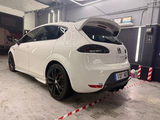 SEAT LEÓN CUPRA WORLD CHAMPION EDITION– N 134/200