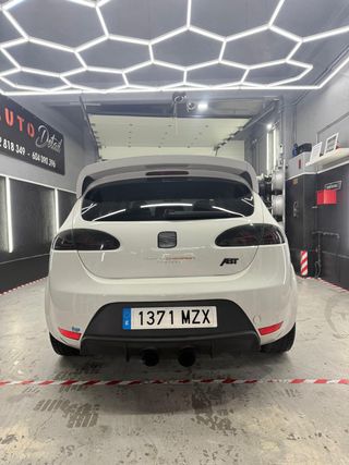 SEAT LEÓN CUPRA WORLD CHAMPION EDITION– N 134/200