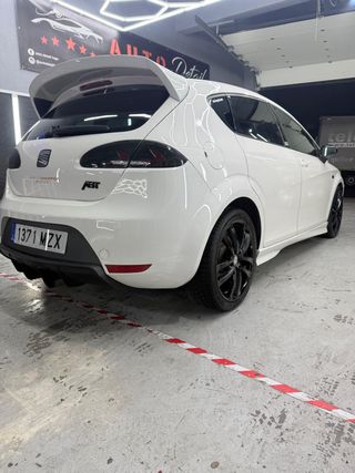 SEAT LEÓN CUPRA WORLD CHAMPION EDITION– N 134/200